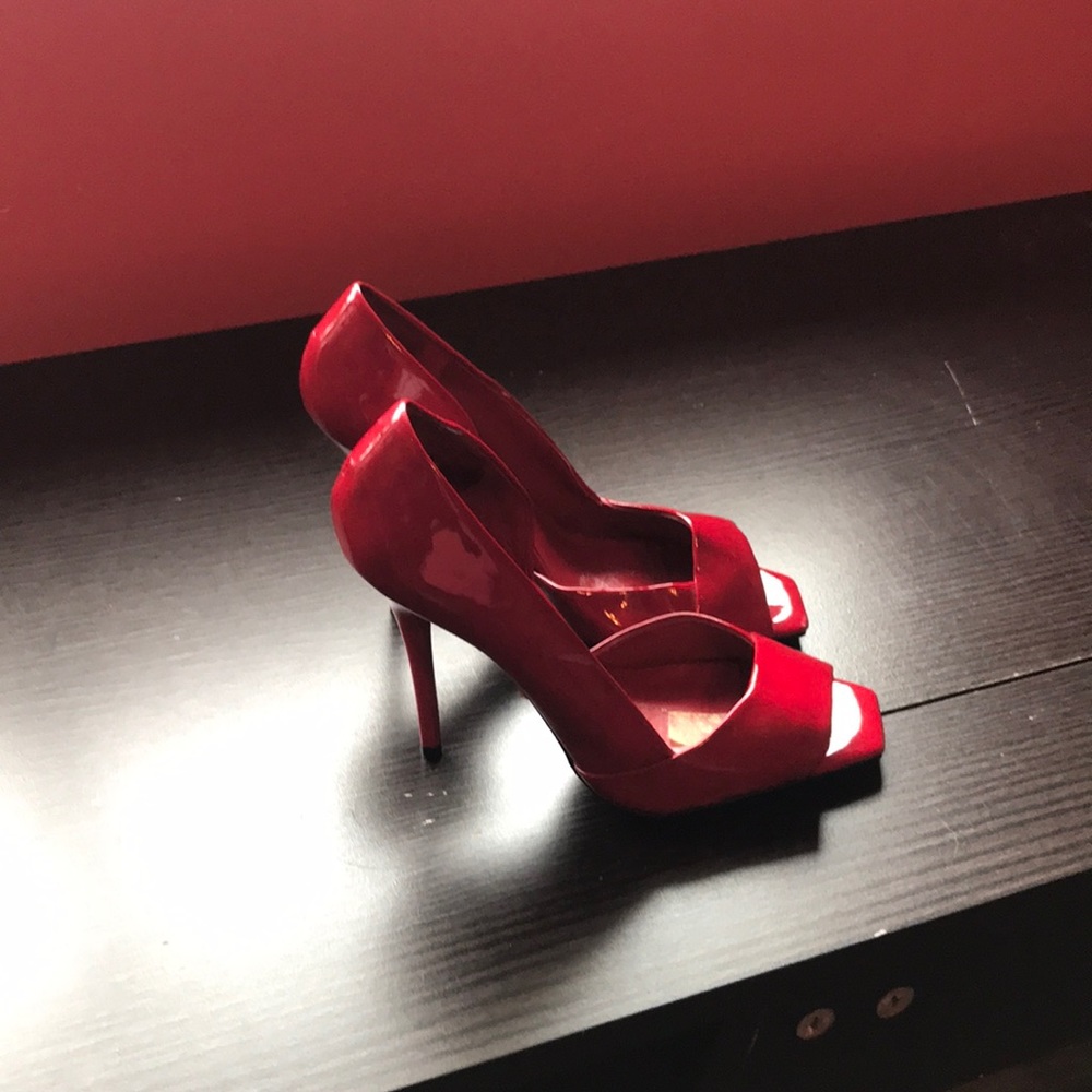Red open toe heels never worn